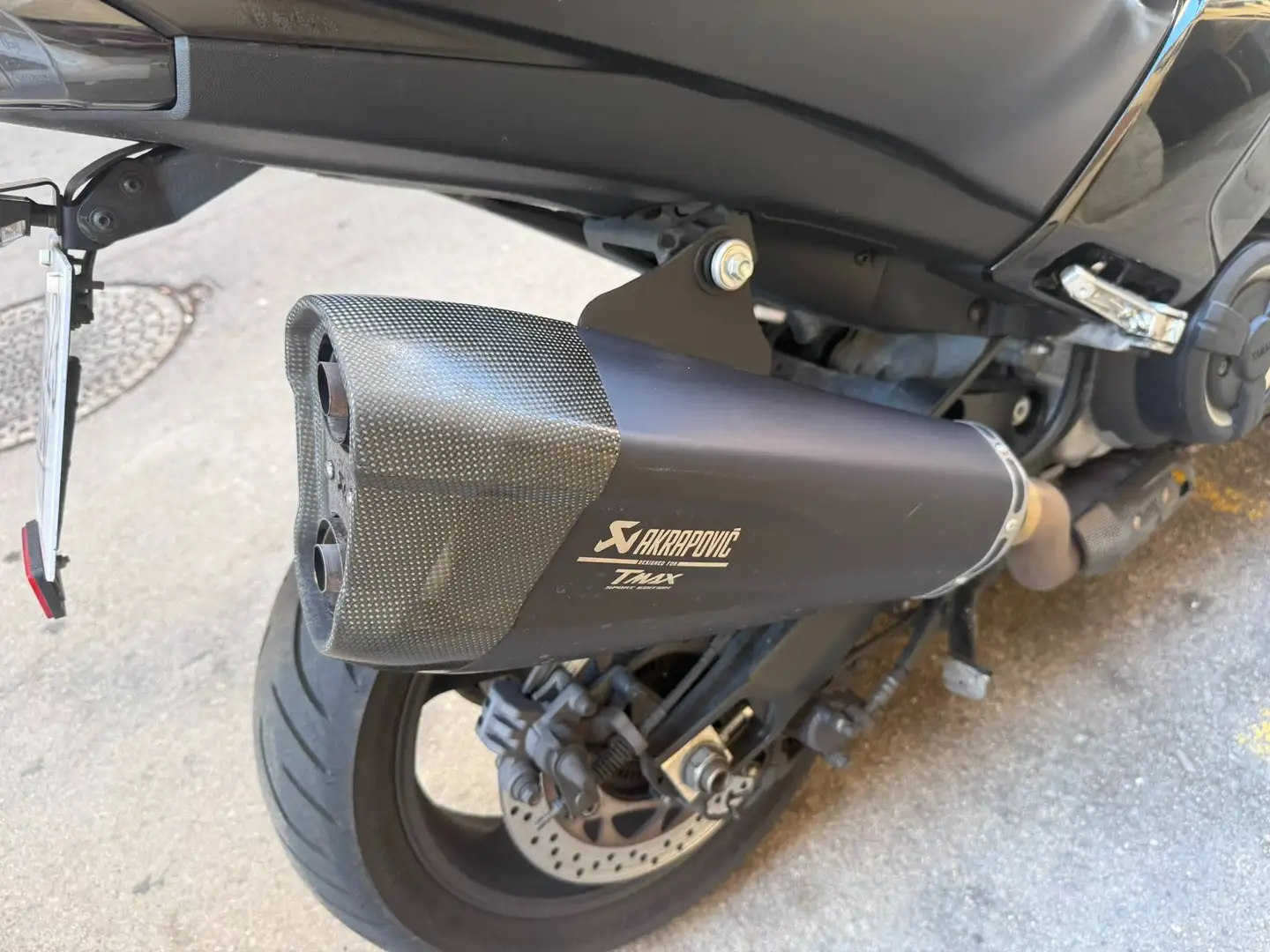 Yamaha TMAX 530 SX SPORT EDITION Negro - 2