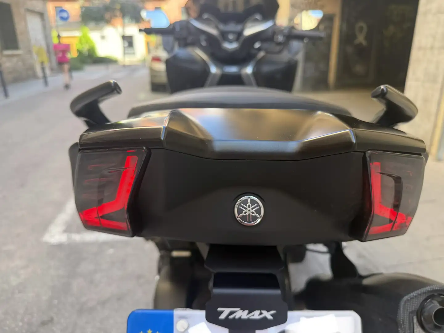 Yamaha TMAX 530 SX SPORT EDITION Negro - 1