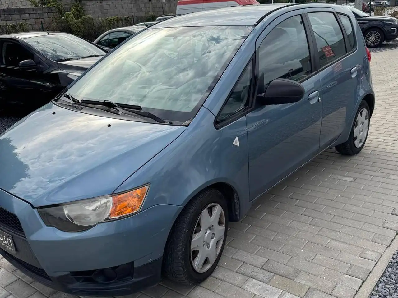 Mitsubishi Colt