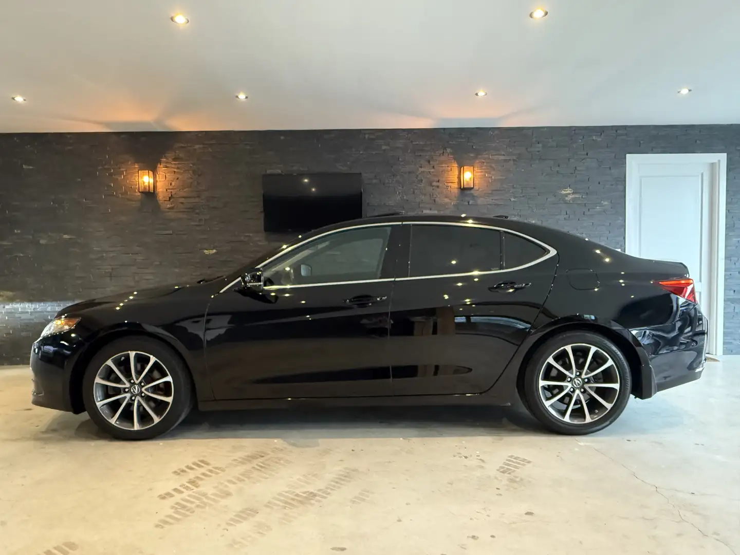 Acura TLX Honda Acura 3.5 L TECH Bj: 2015 / Automaat Schwarz - 2