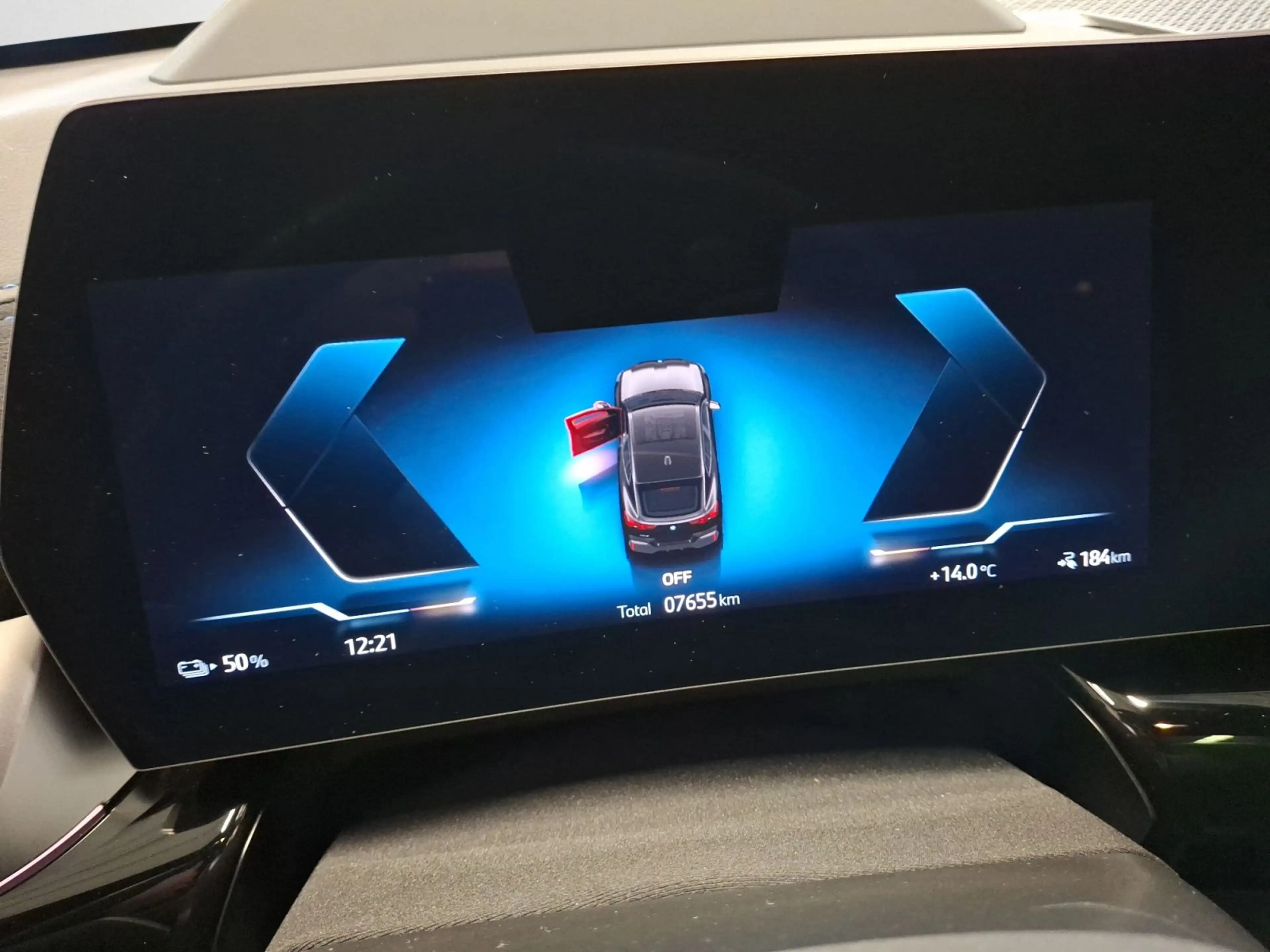 BMW iX2 xDrive30 M Sportpaket Panorama Head-Up el.Si — photo 14