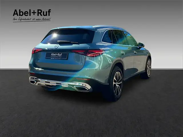 Mercedes-Benz GLC 200 view 7