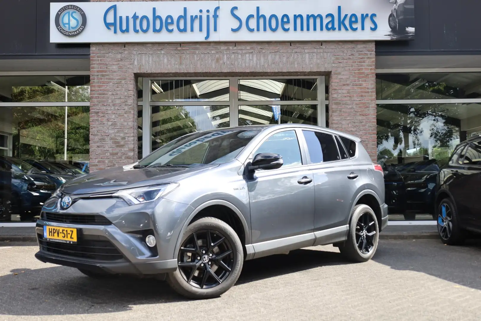 Toyota RAV 4 2.0 VVT-i Dynamic BLACK-EDITION CAMERA PANO 18"LMV Grijs - 1