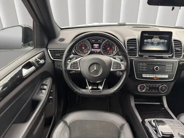 Mercedes-Benz Gle view 12
