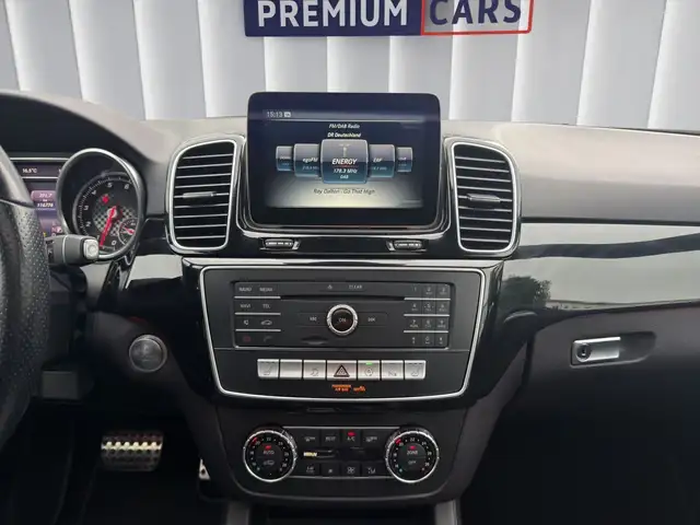 Mercedes-Benz Gle view 14