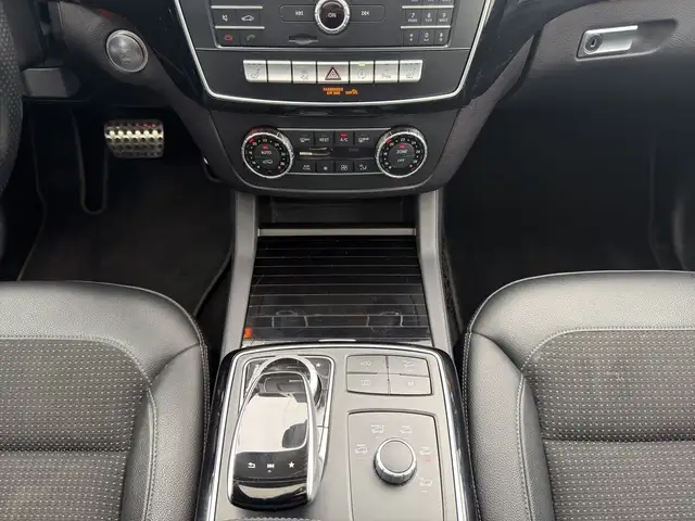 Mercedes-Benz Gle view 15