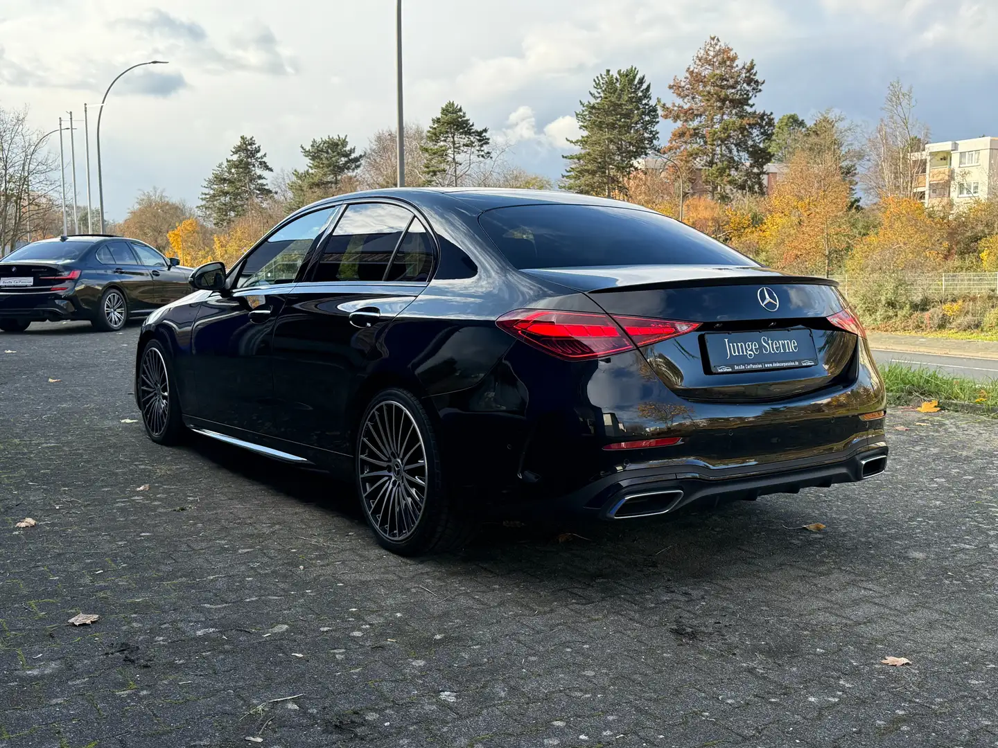 Mercedes-Benz C 300 KeylessGo*AMG-line*U-frei*DE*19Zoll*Junge Sterne Czarny - 2