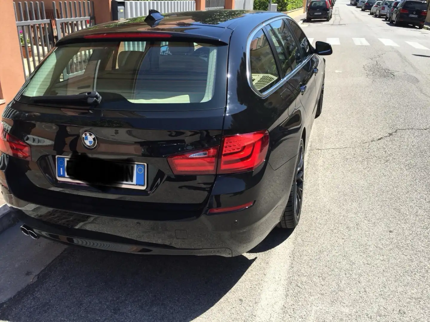 BMW 520 520d Touring Business Nero - 2