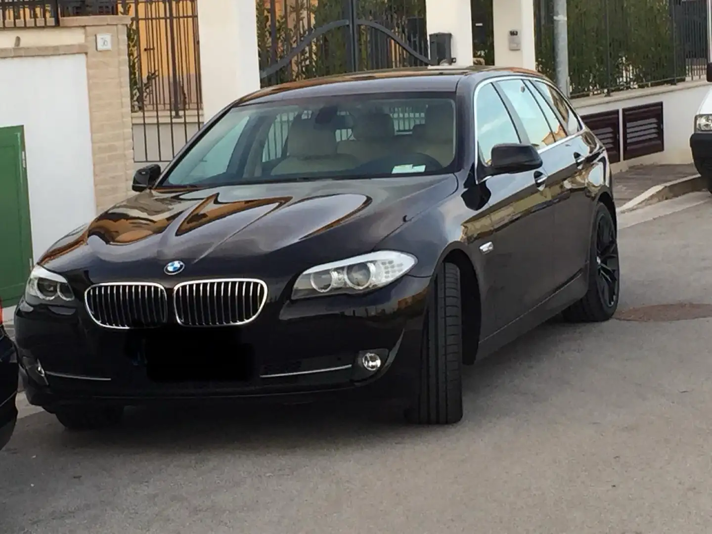 BMW 520 520d Touring Business Nero - 1