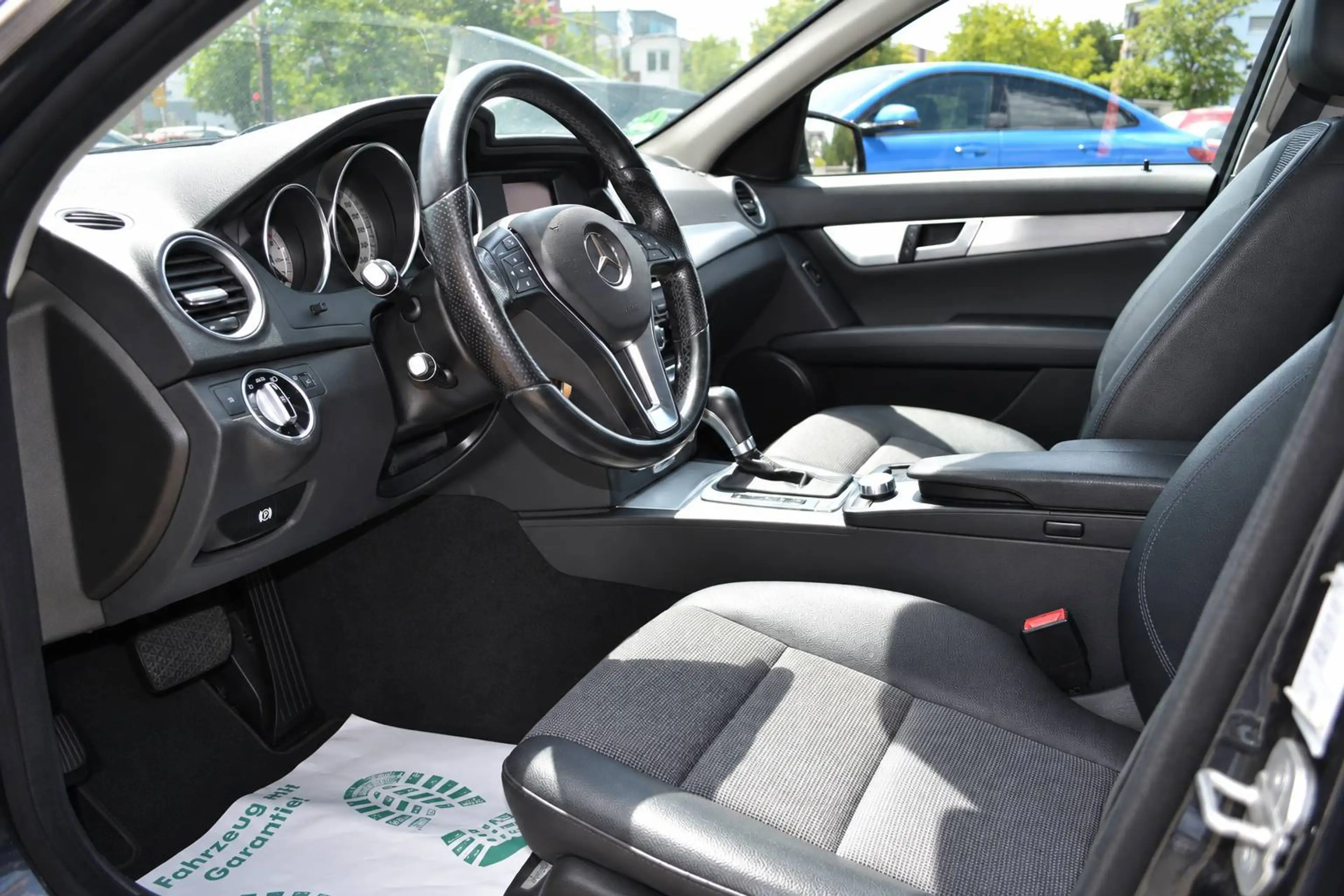 Mercedes-Benz C 250 C 250 CDI BlueEfficiency (204.003) — photo 8