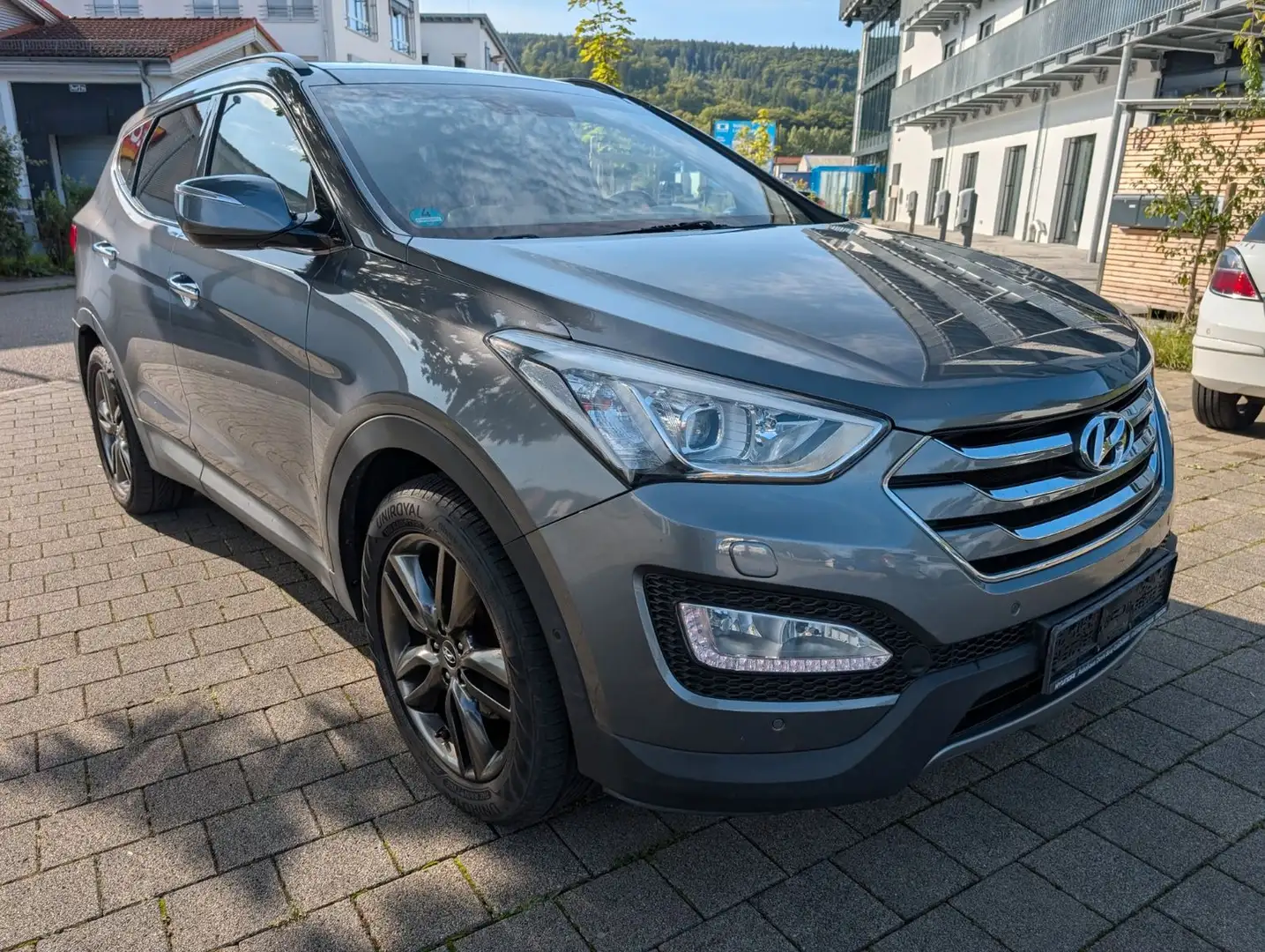 Hyundai SANTA FE Premium 4WD Automatik/Panorama/Xenon Silber - 1