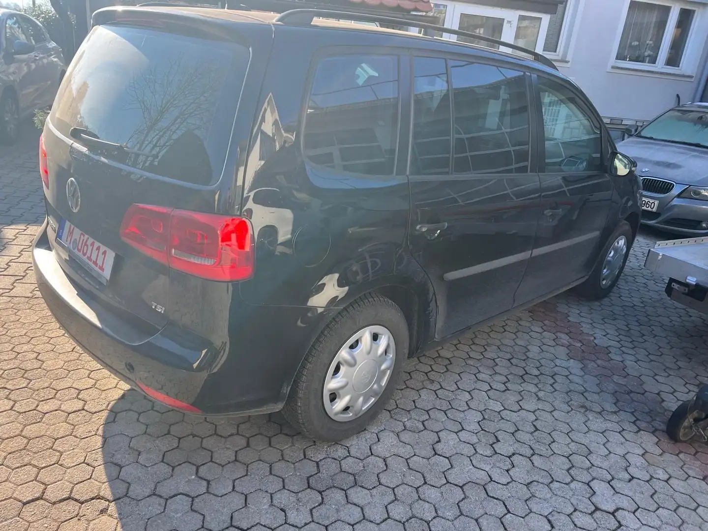 Volkswagen Touran Trendline - Navi - Noir - 2