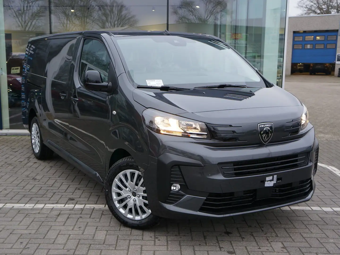 Peugeot Expert Bestelwagen Facelift L3 2.0 BlueHDI 145 Gris - 2