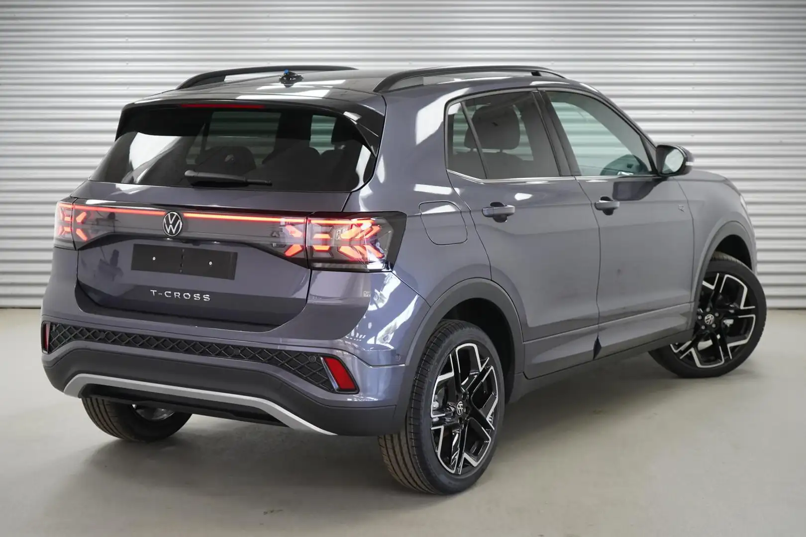 Volkswagen T-Cross 1,5 TSI DSG R-Line - LAGER 110 kW (150 PS), Aut... Grau - 2