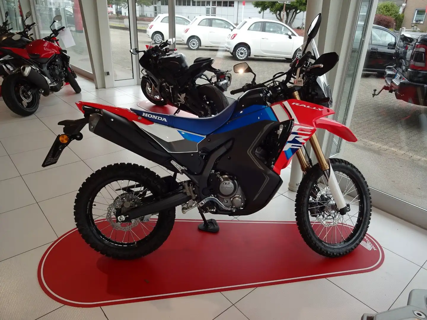 Honda CRF 300 Rally Rouge - 1
