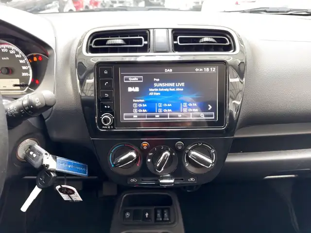 Mitsubishi Space Star view 12