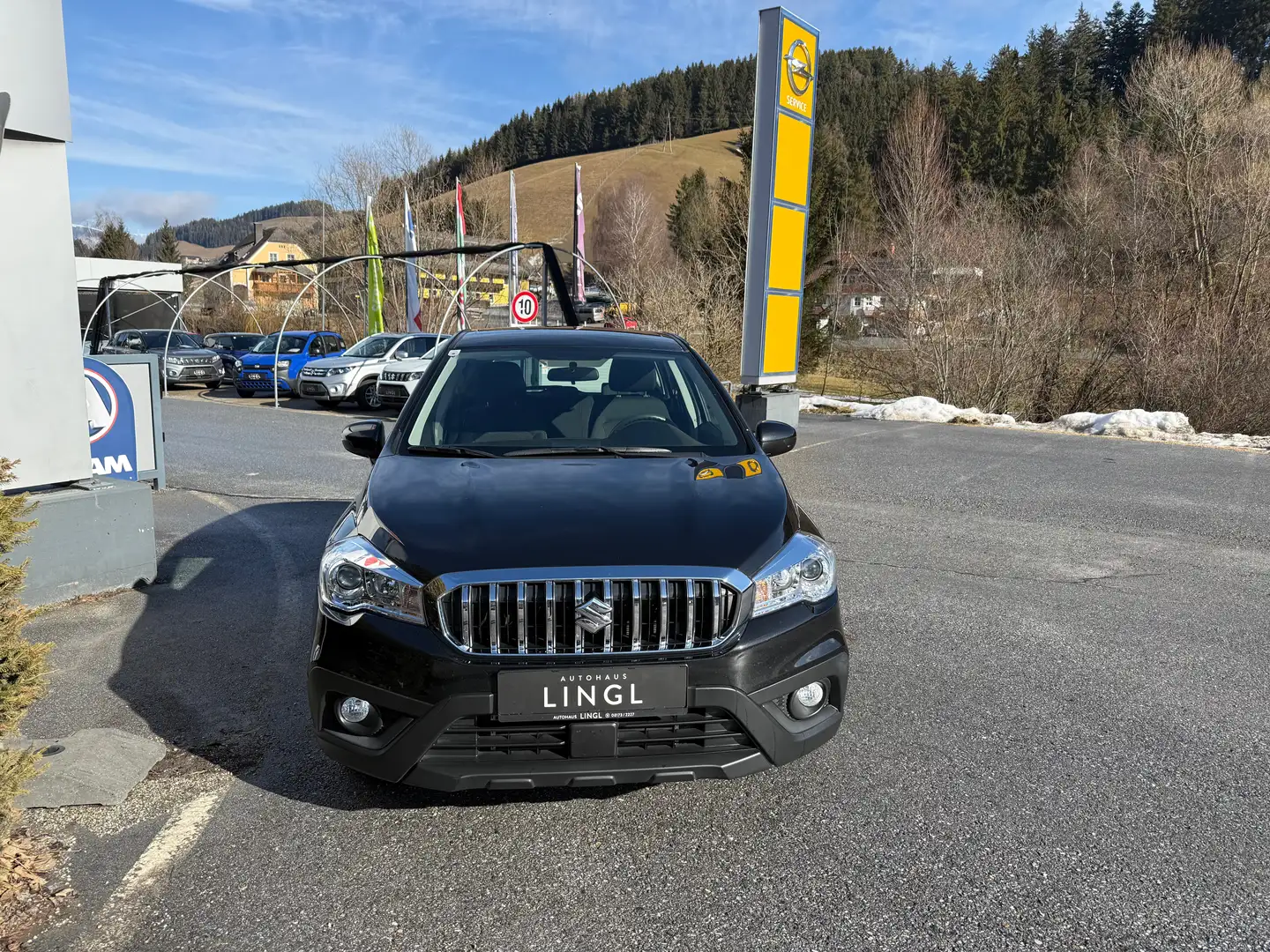 Suzuki SX4 S-Cross 1.0 Clear *WENIG KM* Schwarz - 2