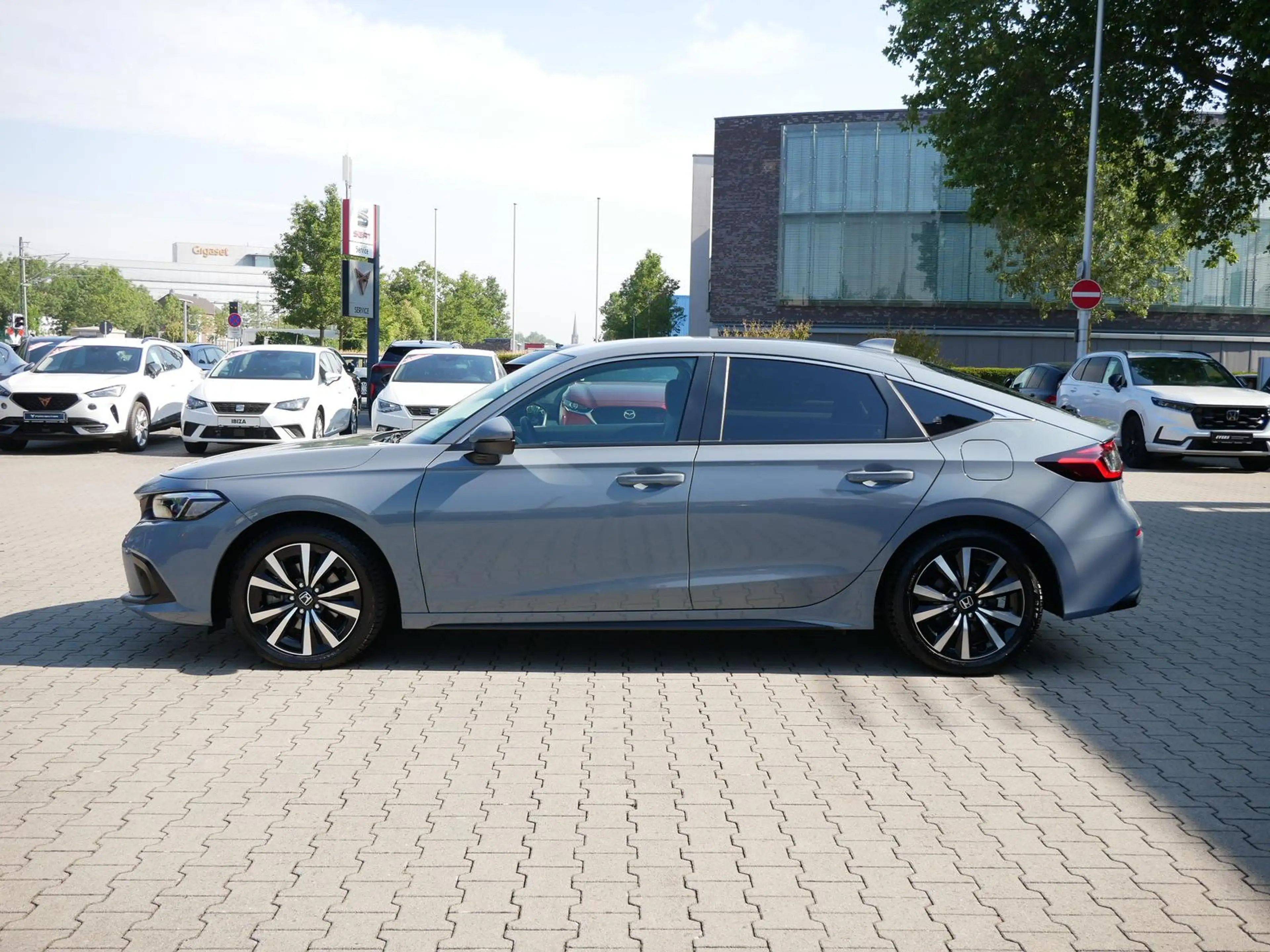 Honda Civic Hybrid 2.0 Elegance LED+ACC+Kamera+Carplay — photo 8
