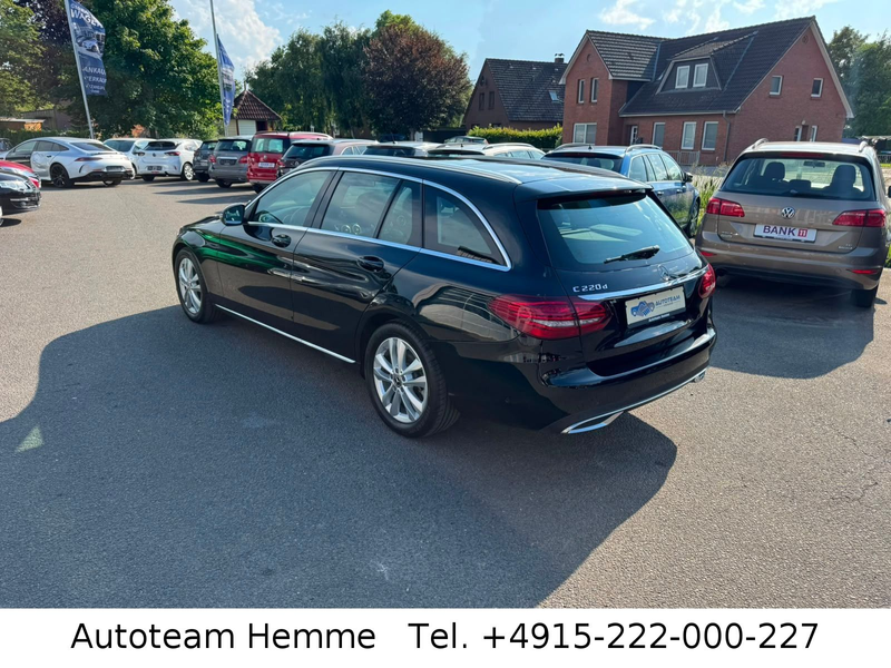 Mercedes-Benz C 220 d AUTOMATIK/AHK/KAMERA/KLIMA/LEDER/PANO — photo 7