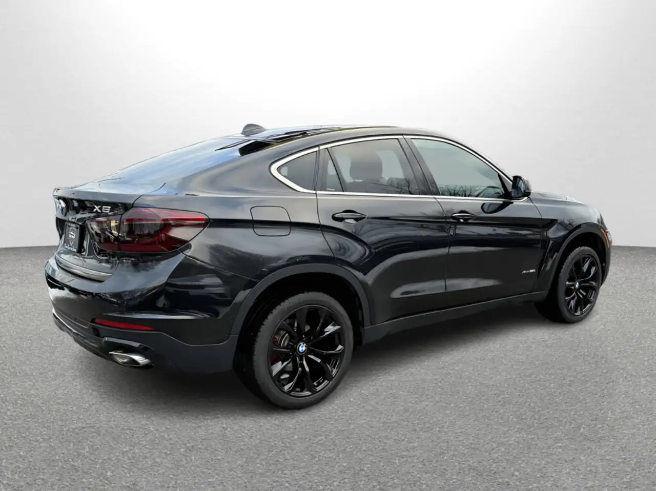 BMW X6 снимка BMW X6