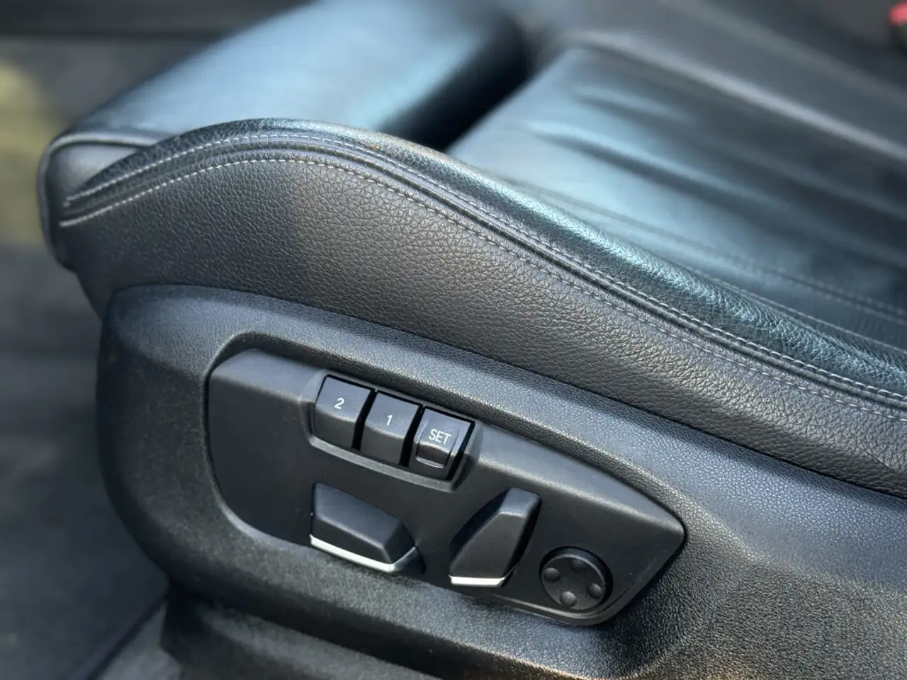 BMW X6 снимка BMW X6