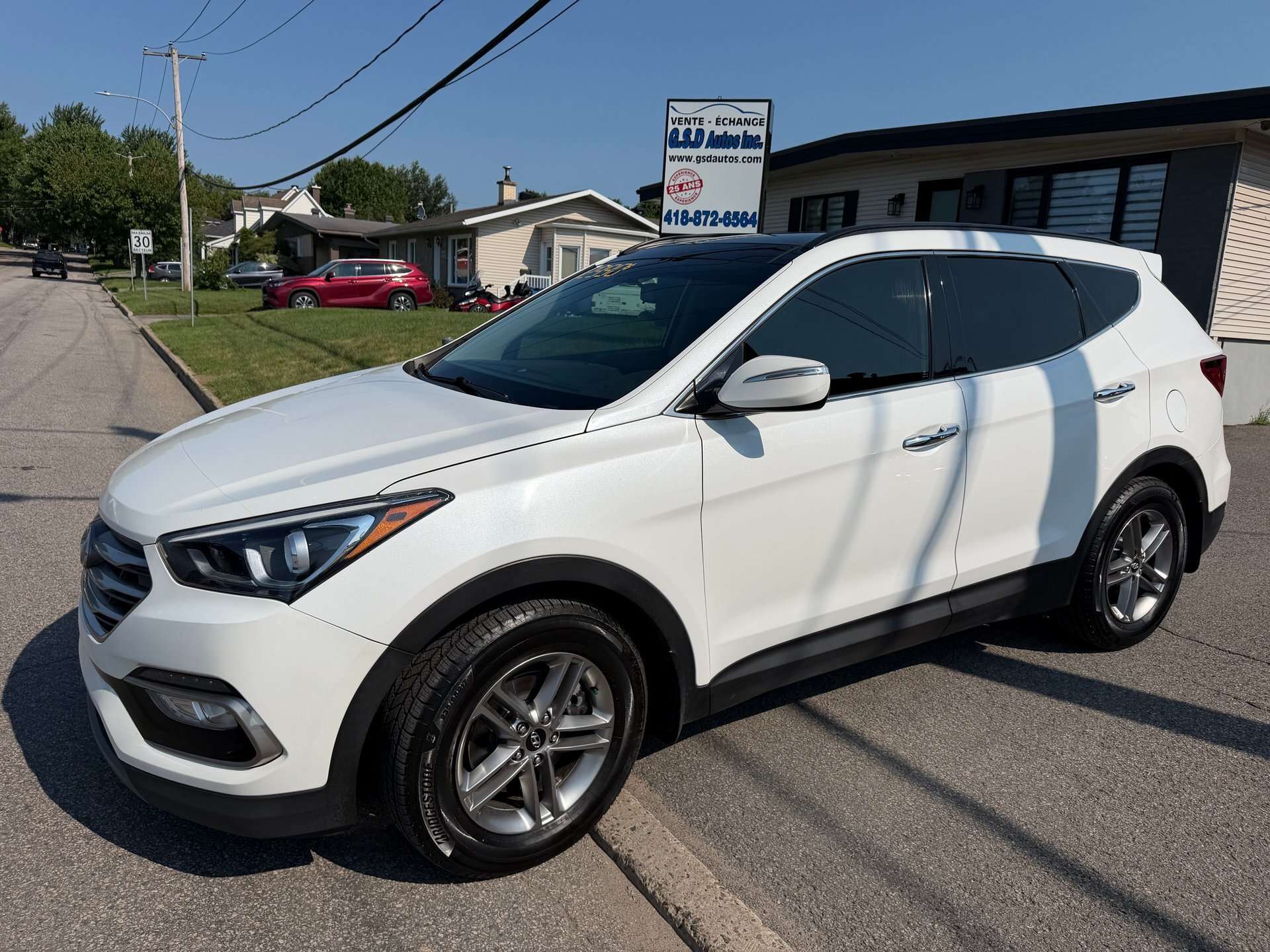 2017 Hyundai Santa Fe AWD 4dr 2.4L SE