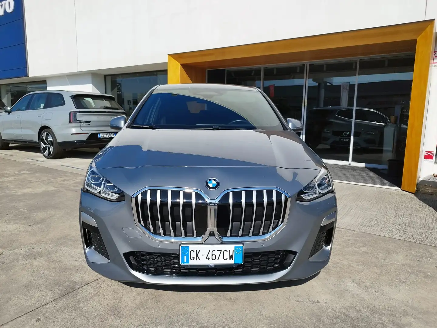 BMW 218 218d Active Tourer Msport auto Grijs - 2