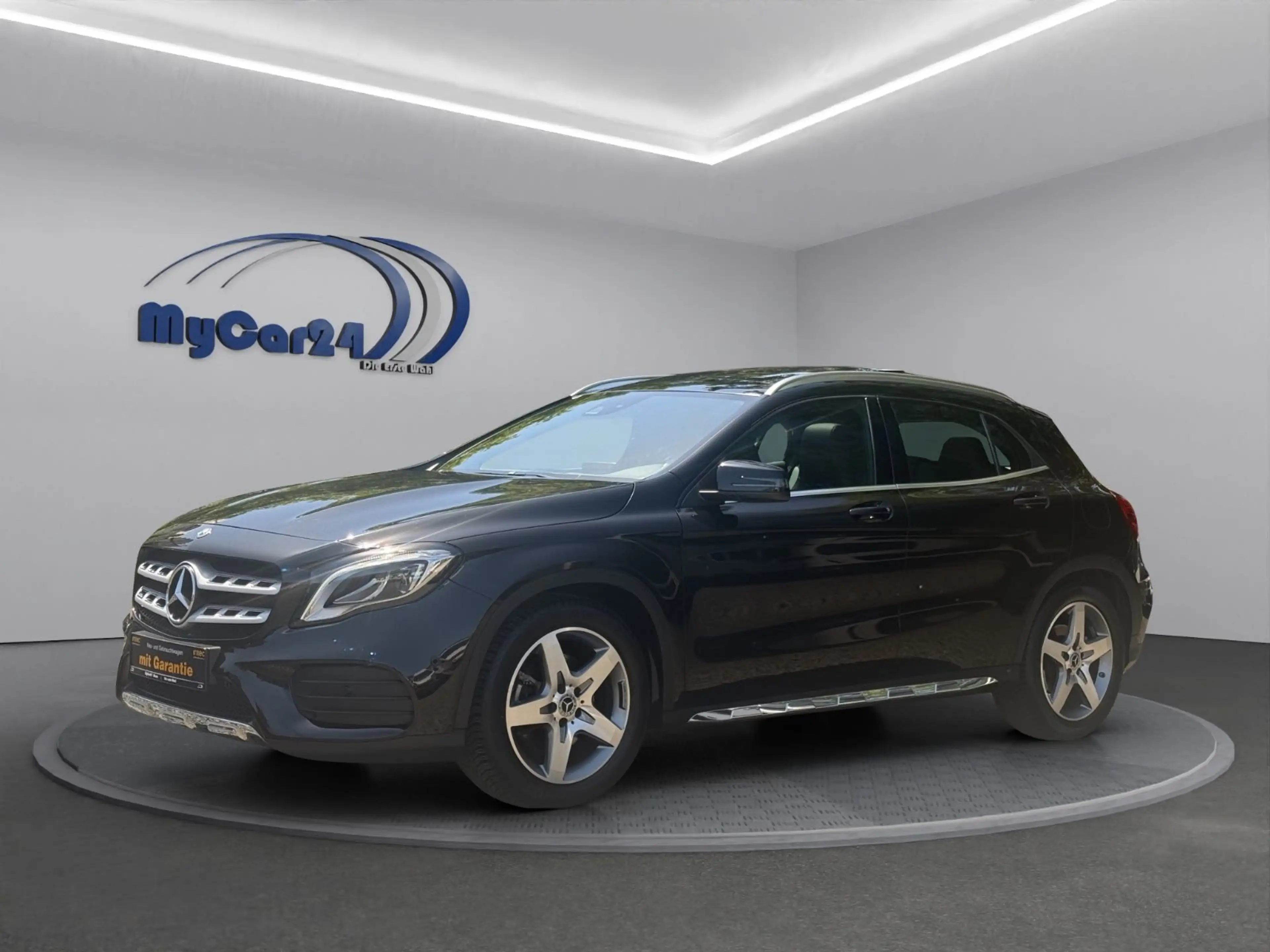 Mercedes-Benz GLA 250 AMG I PanoI 18Zoll I 4Season