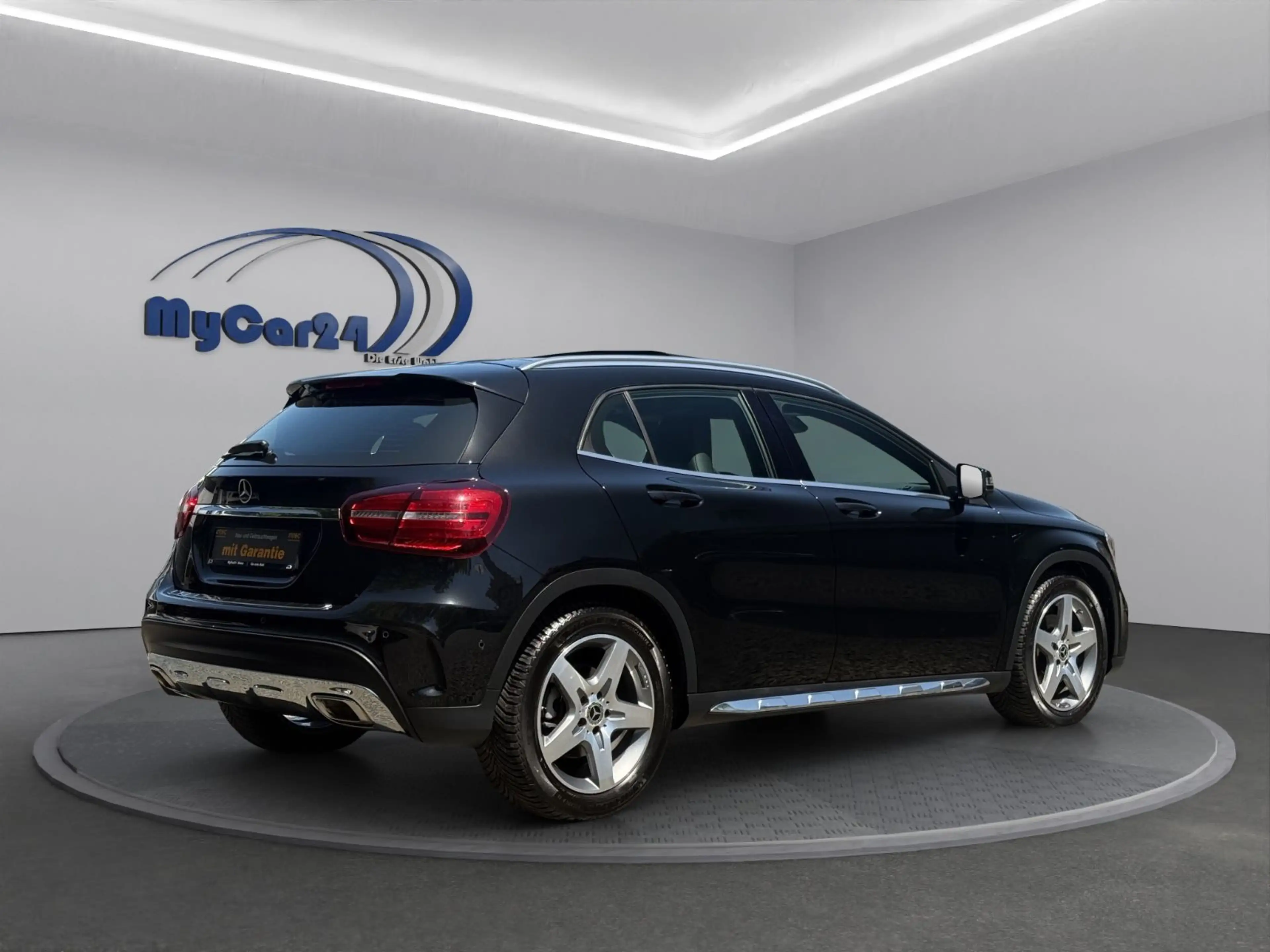 Mercedes-Benz GLA 250 AMG I PanoI 18Zoll I 4Season — photo 9