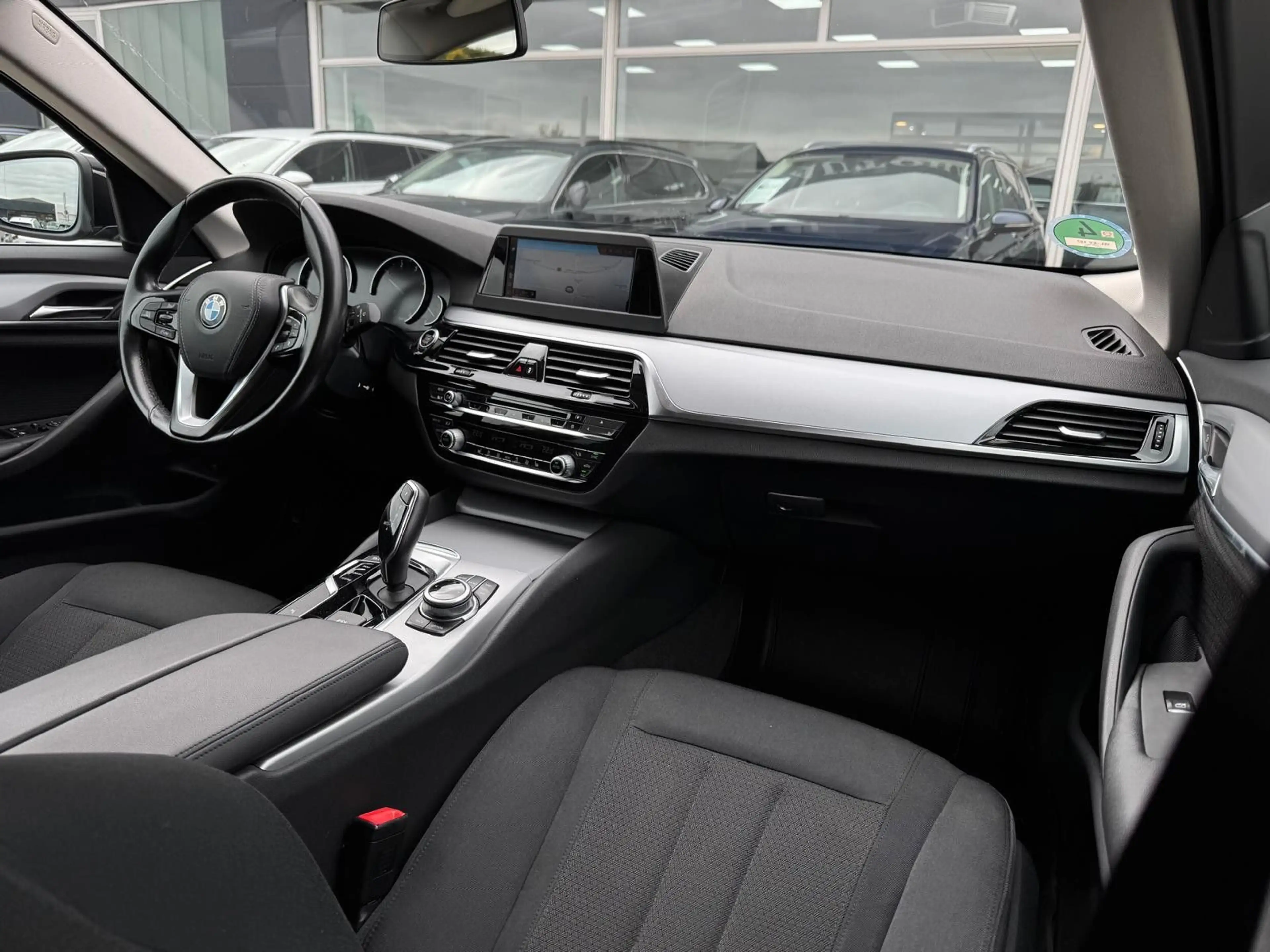 BMW 520 d Touring"STEPTRONIC"NAVI"TEMPOM."SHZ"PDC — photo 10
