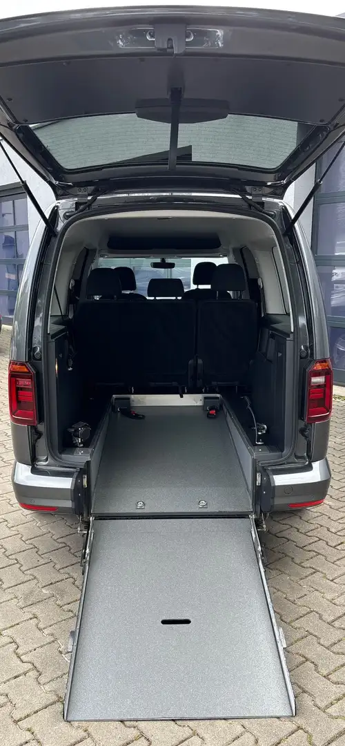 Volkswagen Caddy Maxi Comfortline Behindertengerecht Rollstuhlrampe Grigio - 2