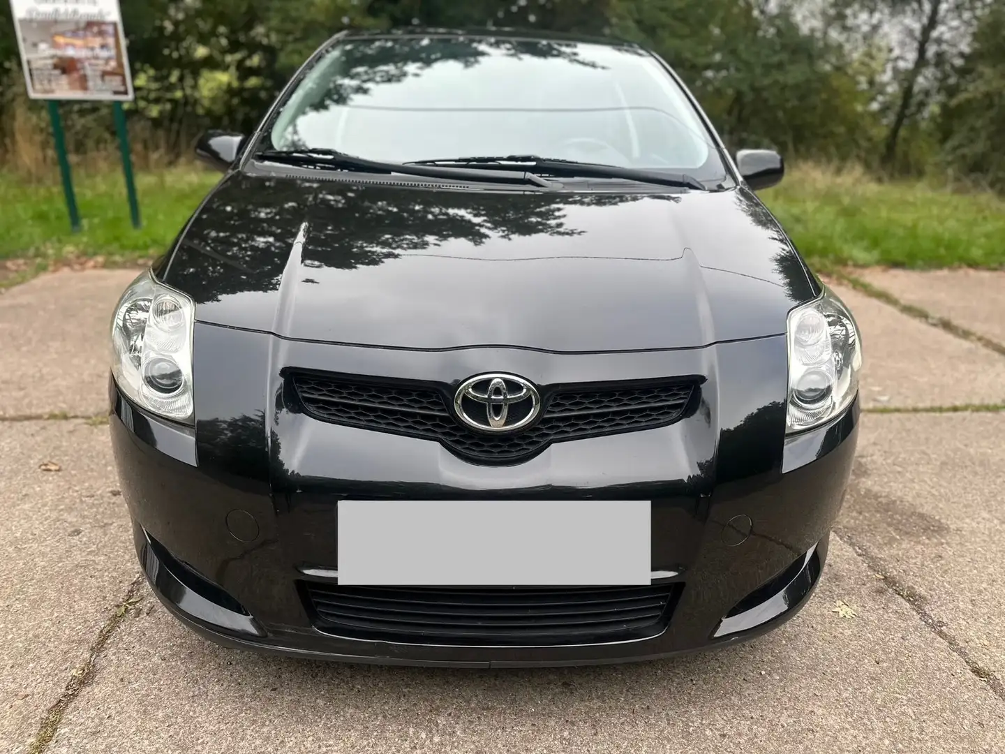 Toyota Auris Life  *Klimaautomatik*6Gang*ALU*HU neu!* Schwarz - 1