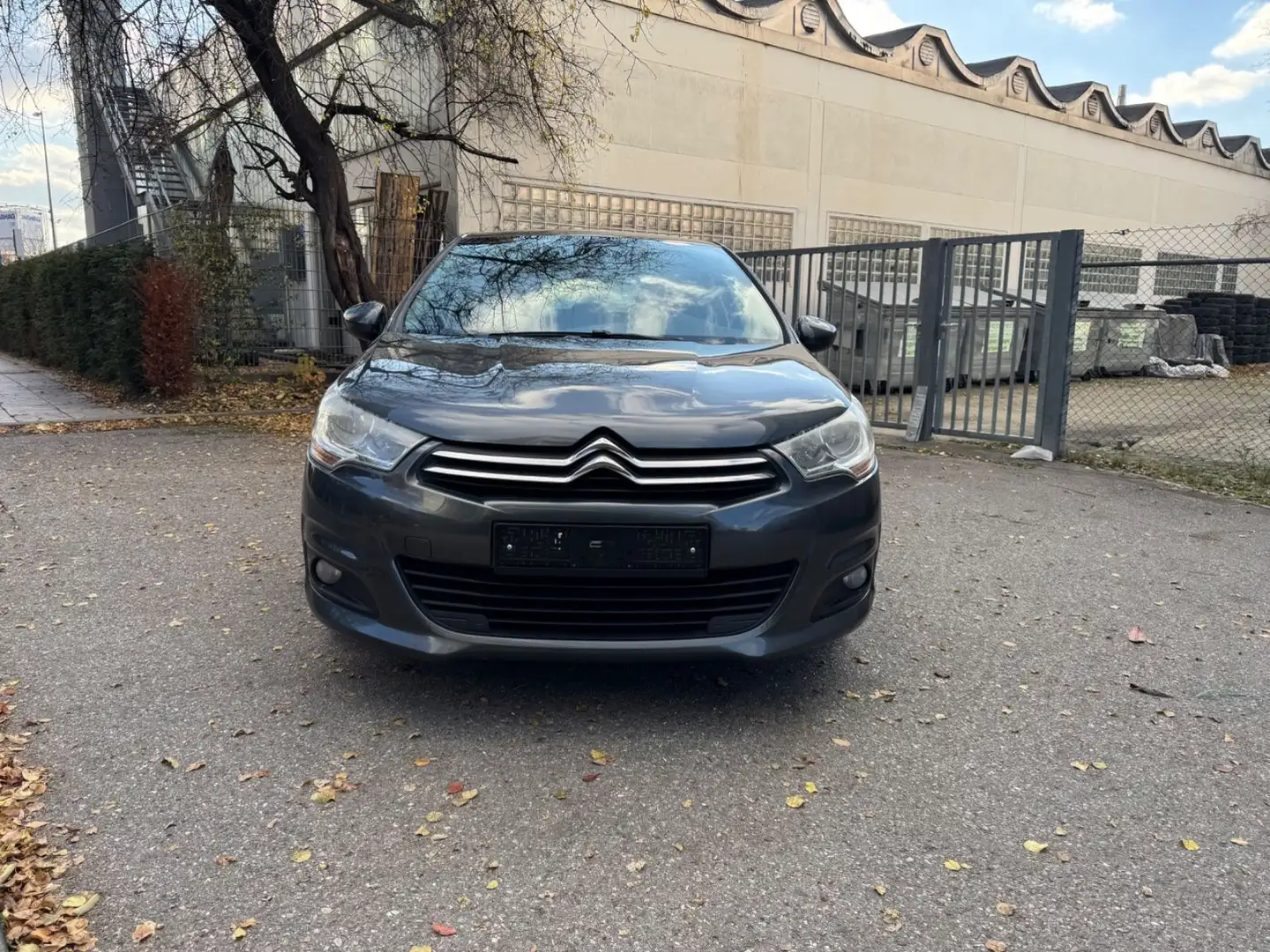 Citroen C4 1.6 Selection Tüv u. Inspektion/Garantie Gris - 2