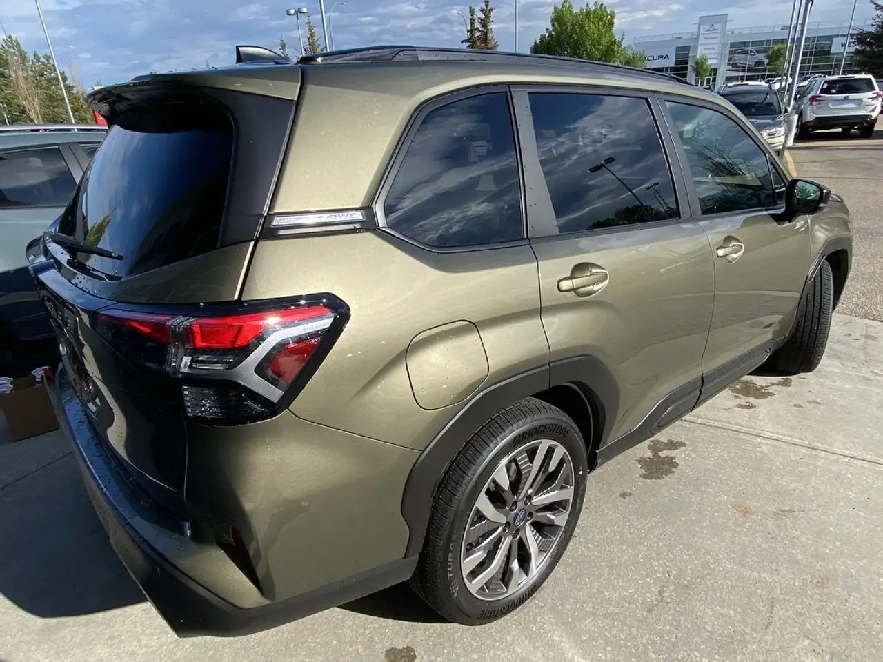 Subaru Forester снимка Subaru Forester