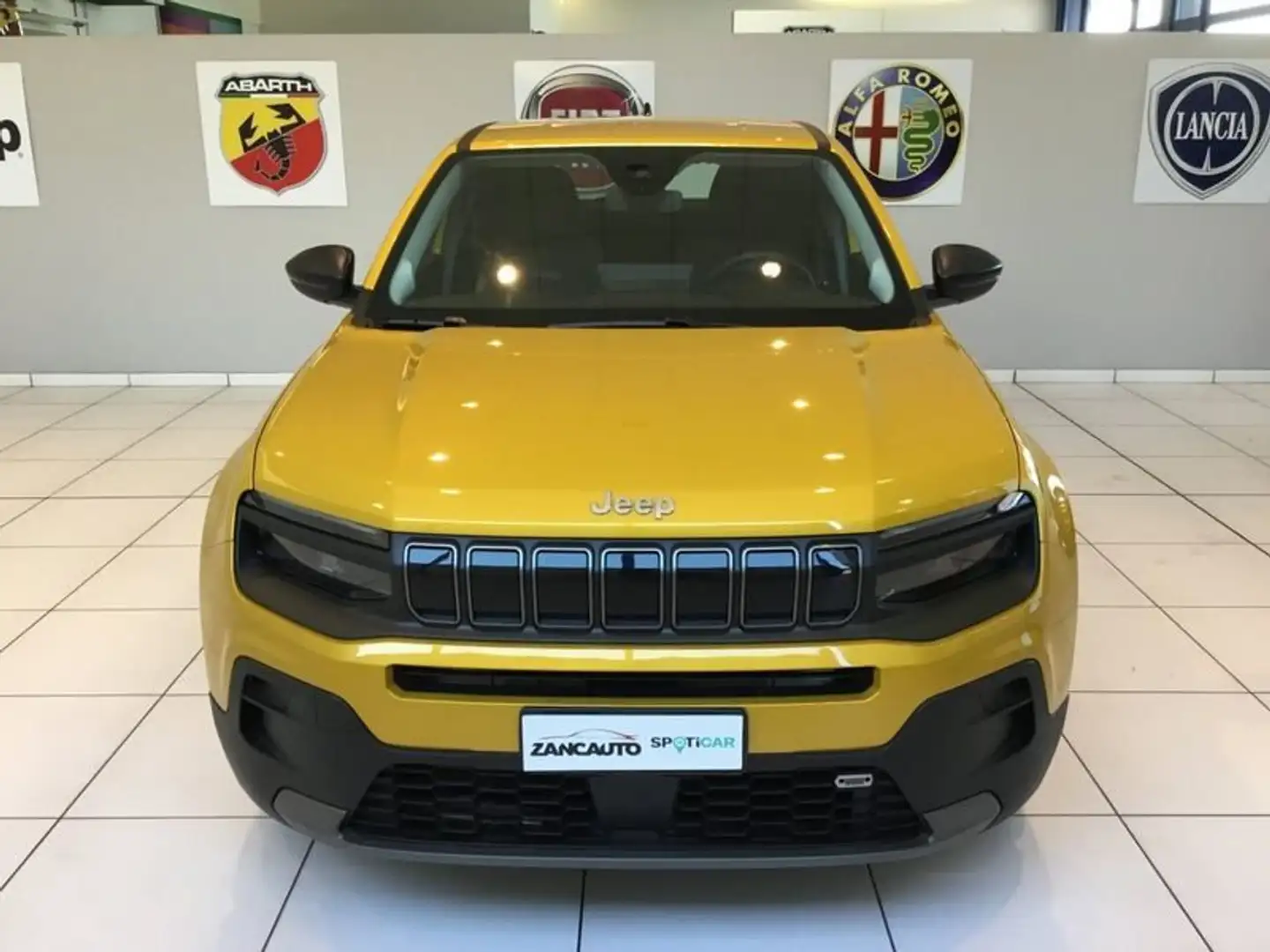 Jeep Avenger MY24 1.2 Longitude KM0 Jaune - 2
