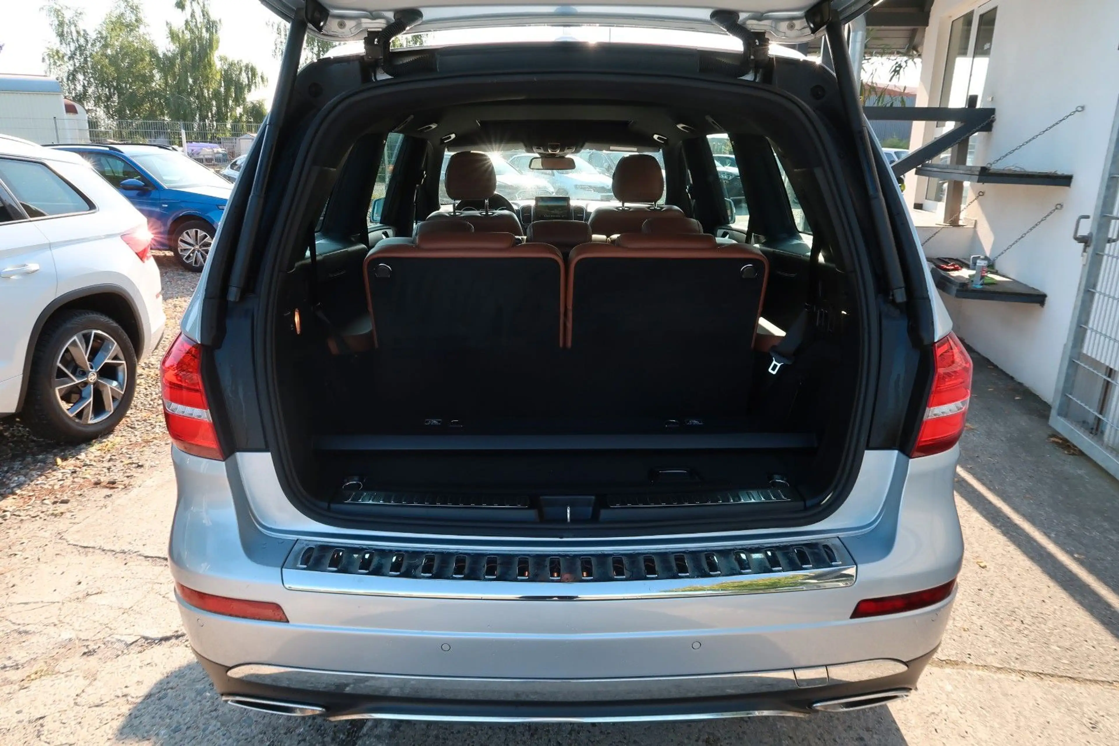 Mercedes-Benz GLS 350 d 4Matic|2.Hand|ACC|LED|7 Sitze|Off Road — photo 5