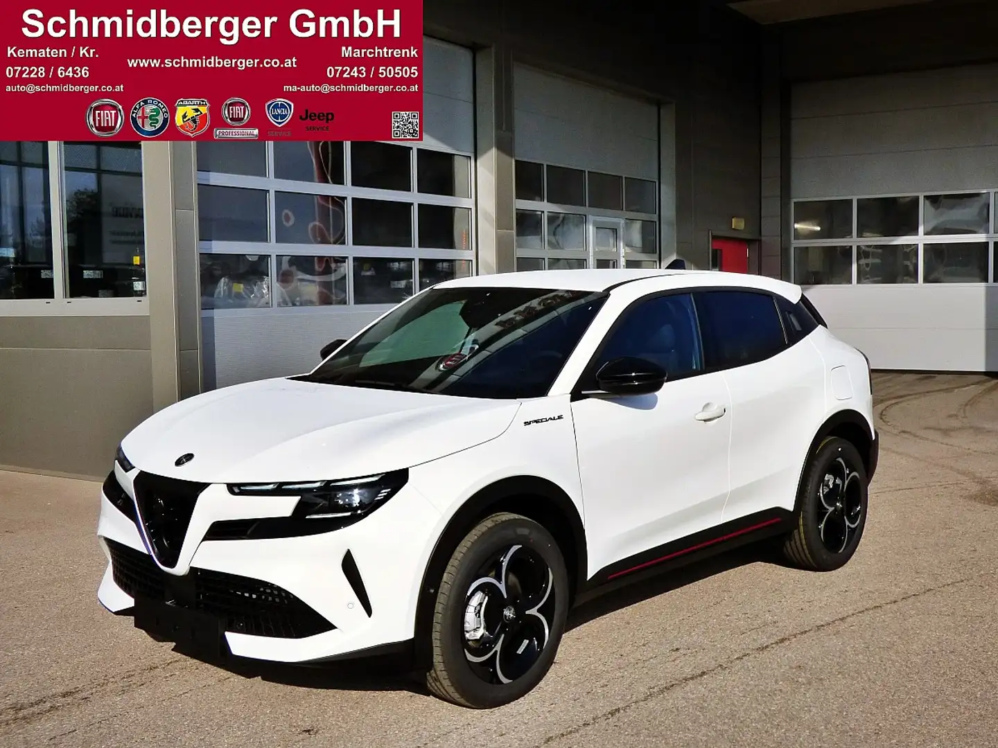 Alfa Romeo Junior Ibrida Speciale 1.2 MHEV e-DCT6 LAGER Blanc - 1