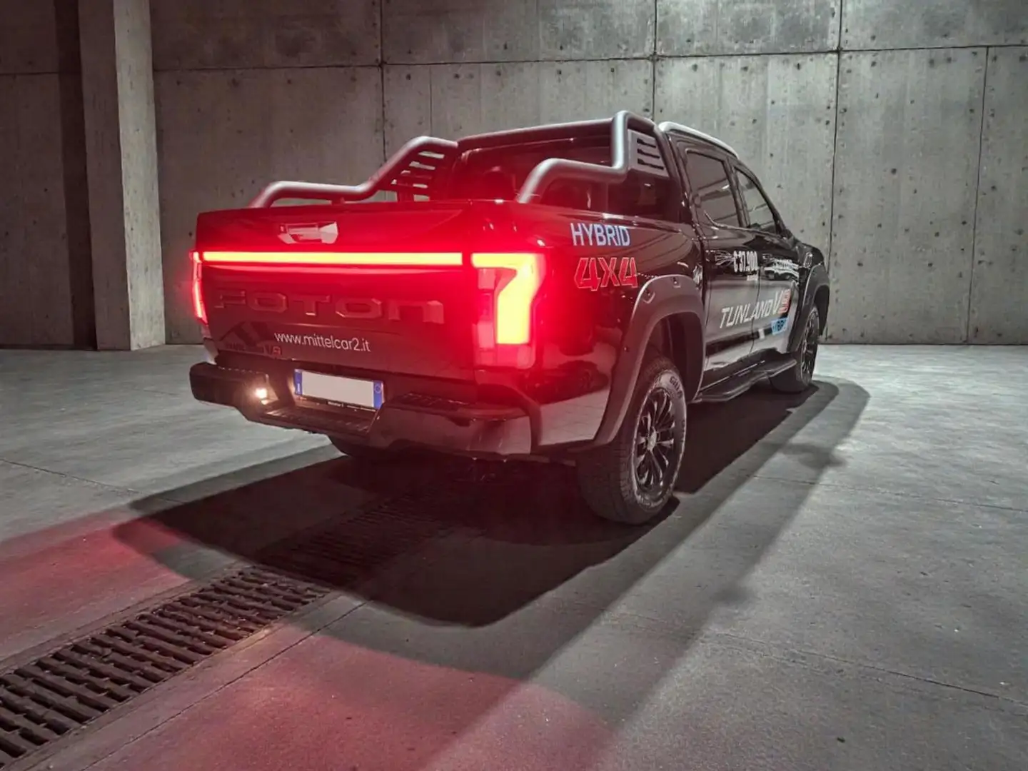 Foton Sonstige Tunland V 9 VGT Turbo DC 48V 8AT Ultra Schwarz - 2