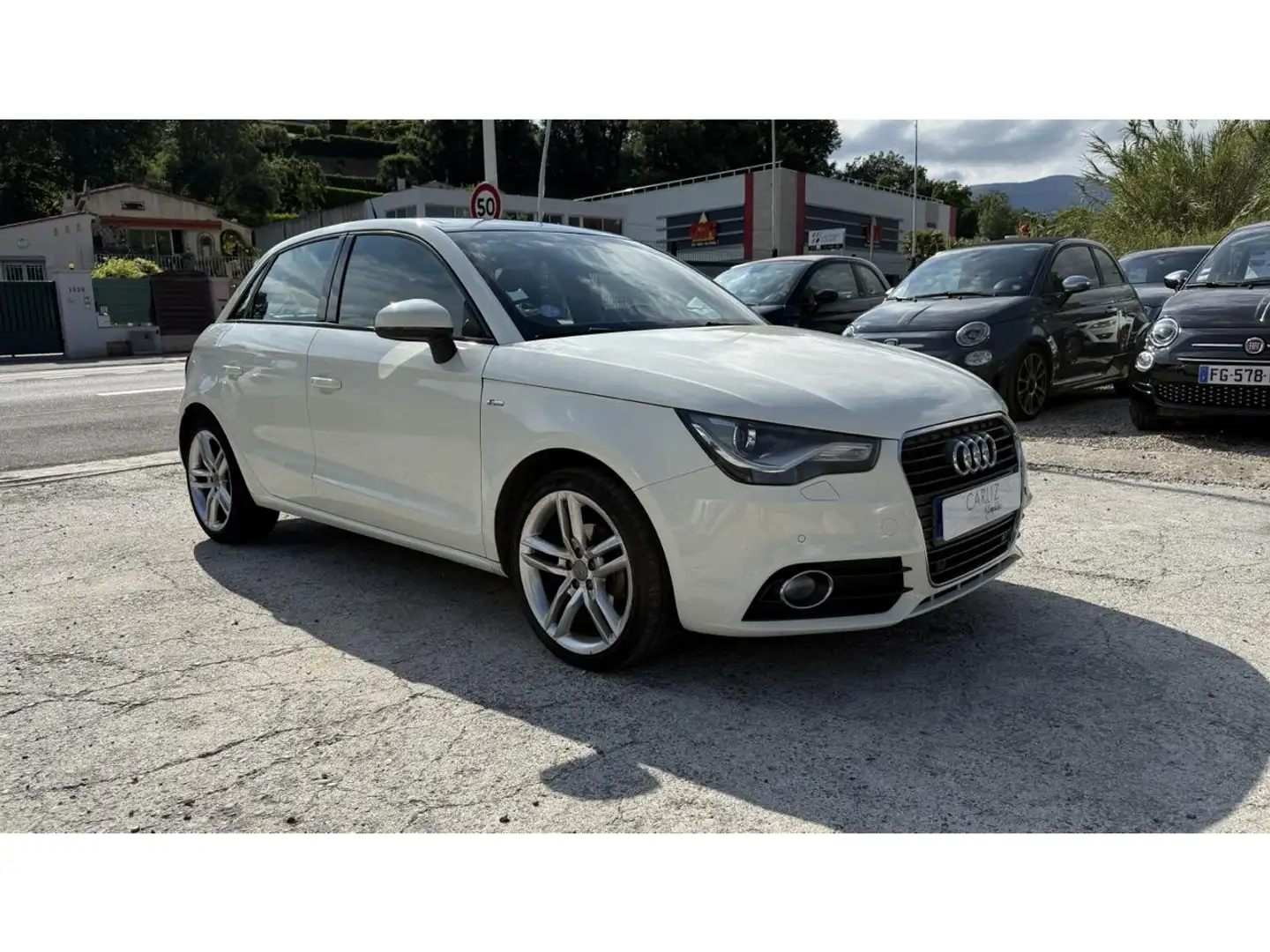 Audi A1 Sportback 1.2 TFSI 86cv S-line Beyaz - 1