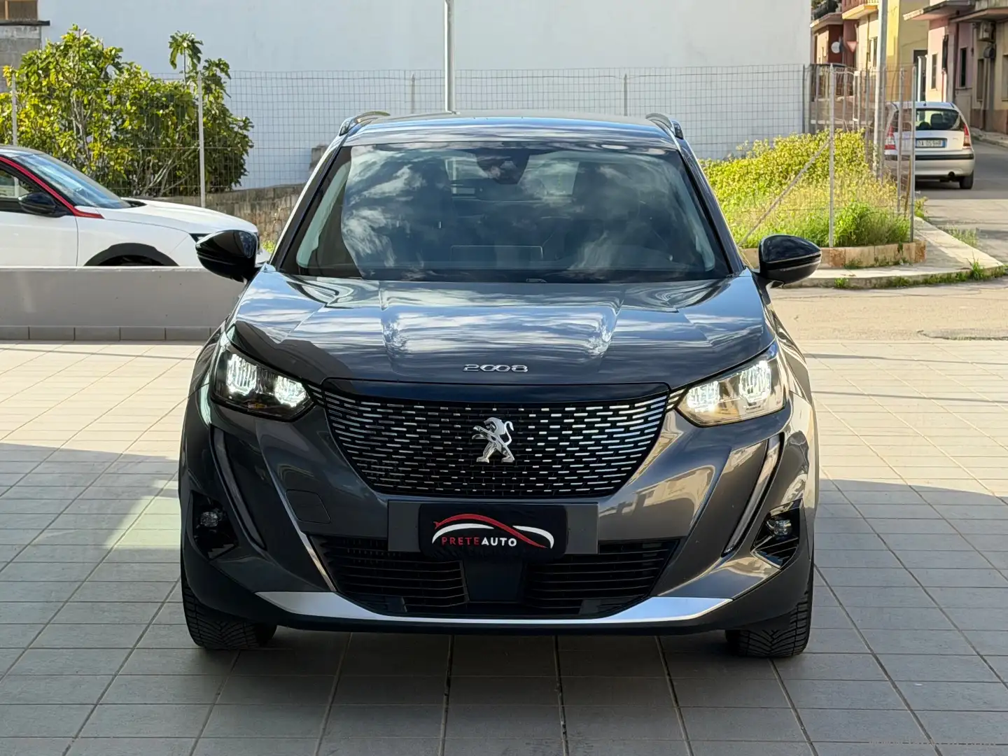 Peugeot 2008 BlueHDi 110 S&S Allure Pack Grigio - 2