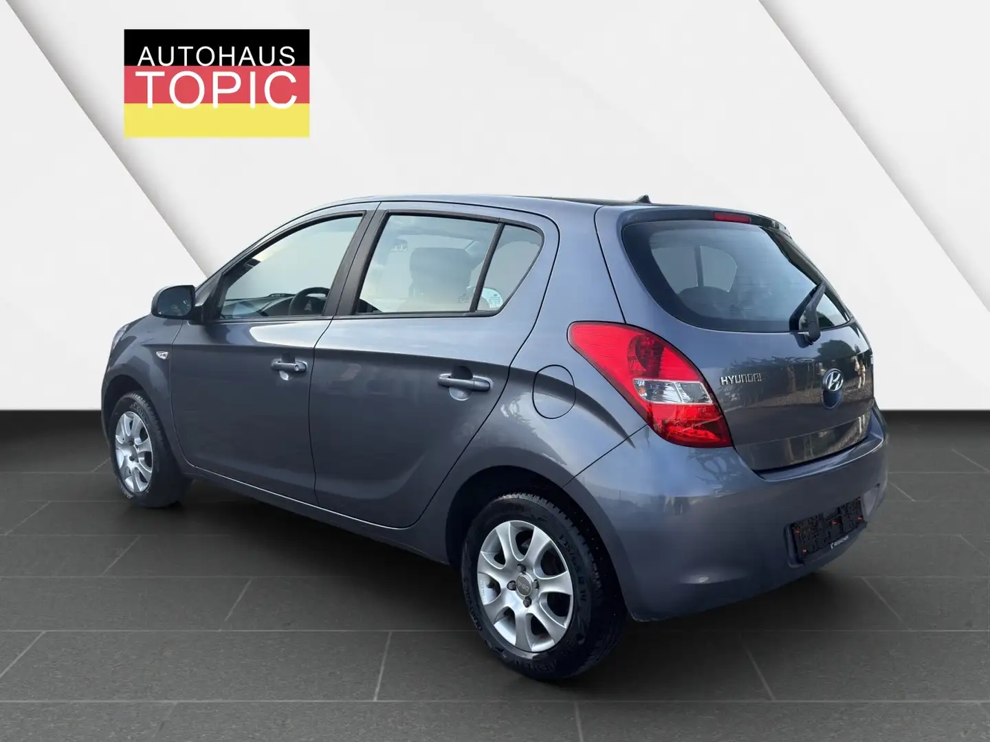 Hyundai i20 Classic Gris - 2