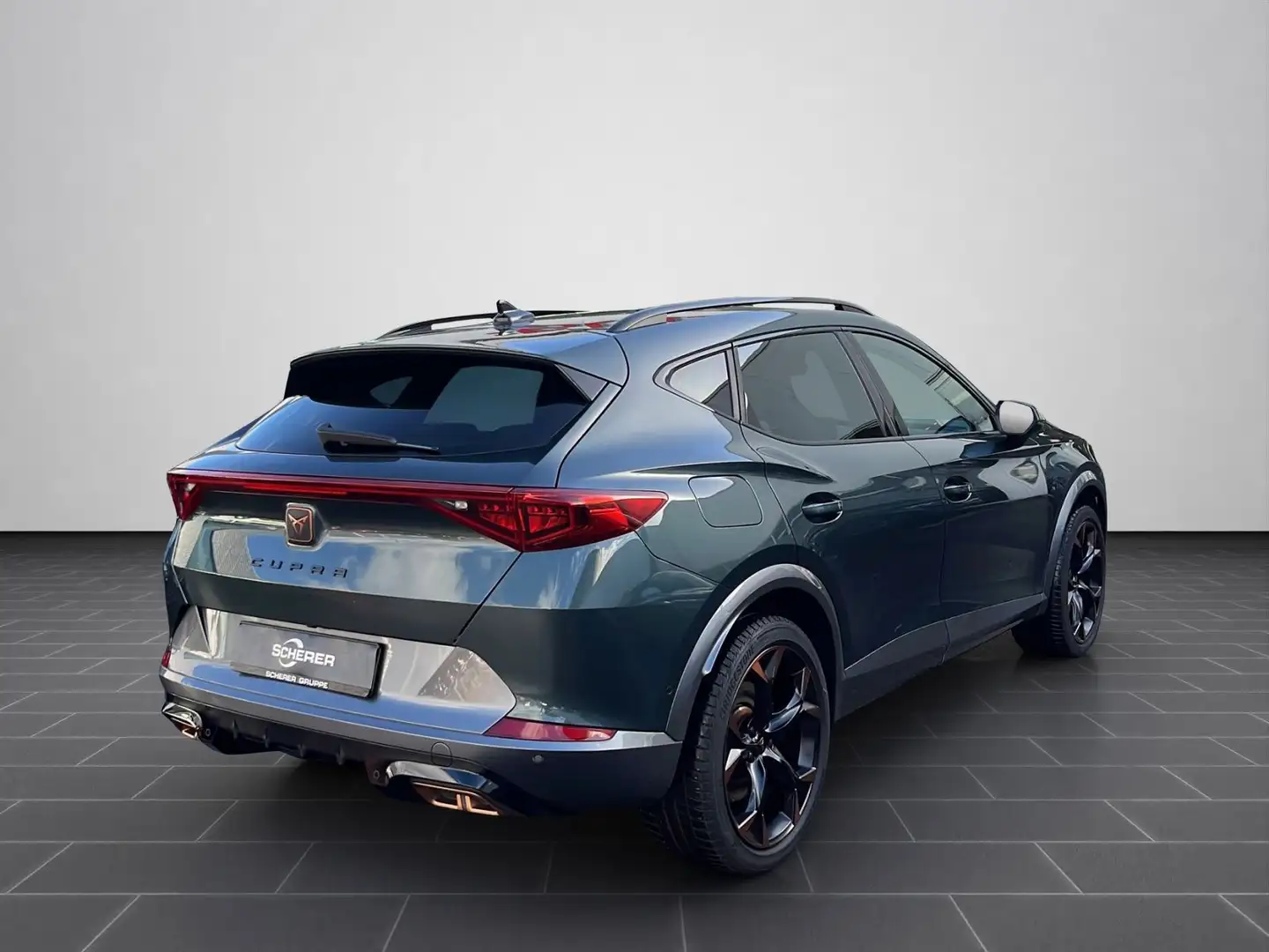 CUPRA Formentor VZ 1.4 e-Hybrid Grün - 2