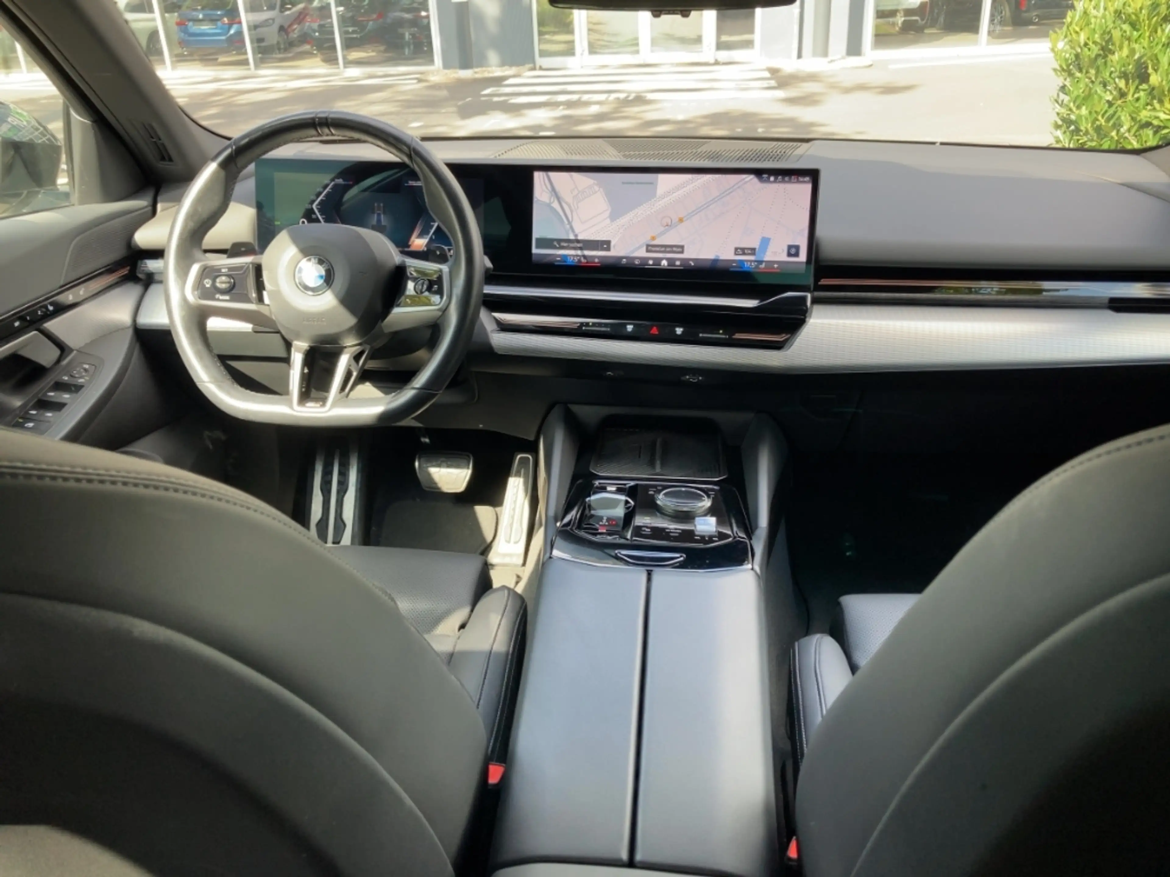 BMW 520 d Limousine Sportpaket Navi Digitales Cockpit Memo — photo 8