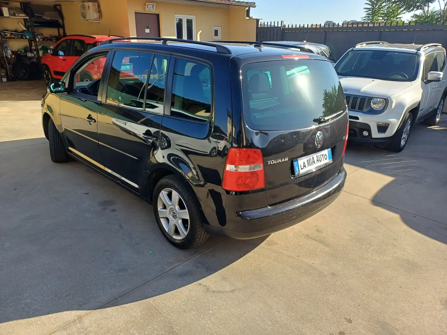 Volkswagen Touran Touran 2.0 tdi Trendline CL - 1