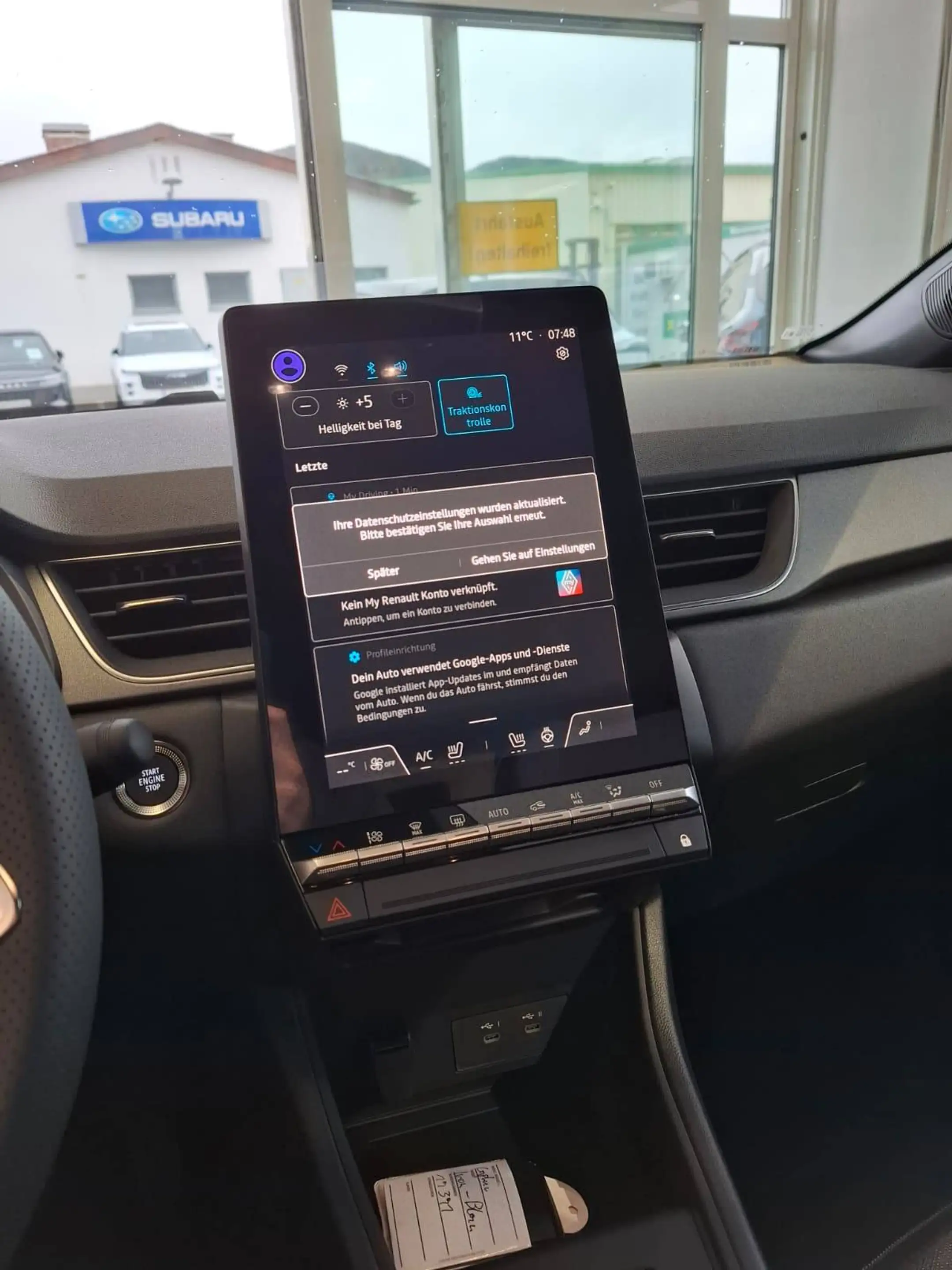 Renault Captur Techno TCe 115 (MY26) — photo 11