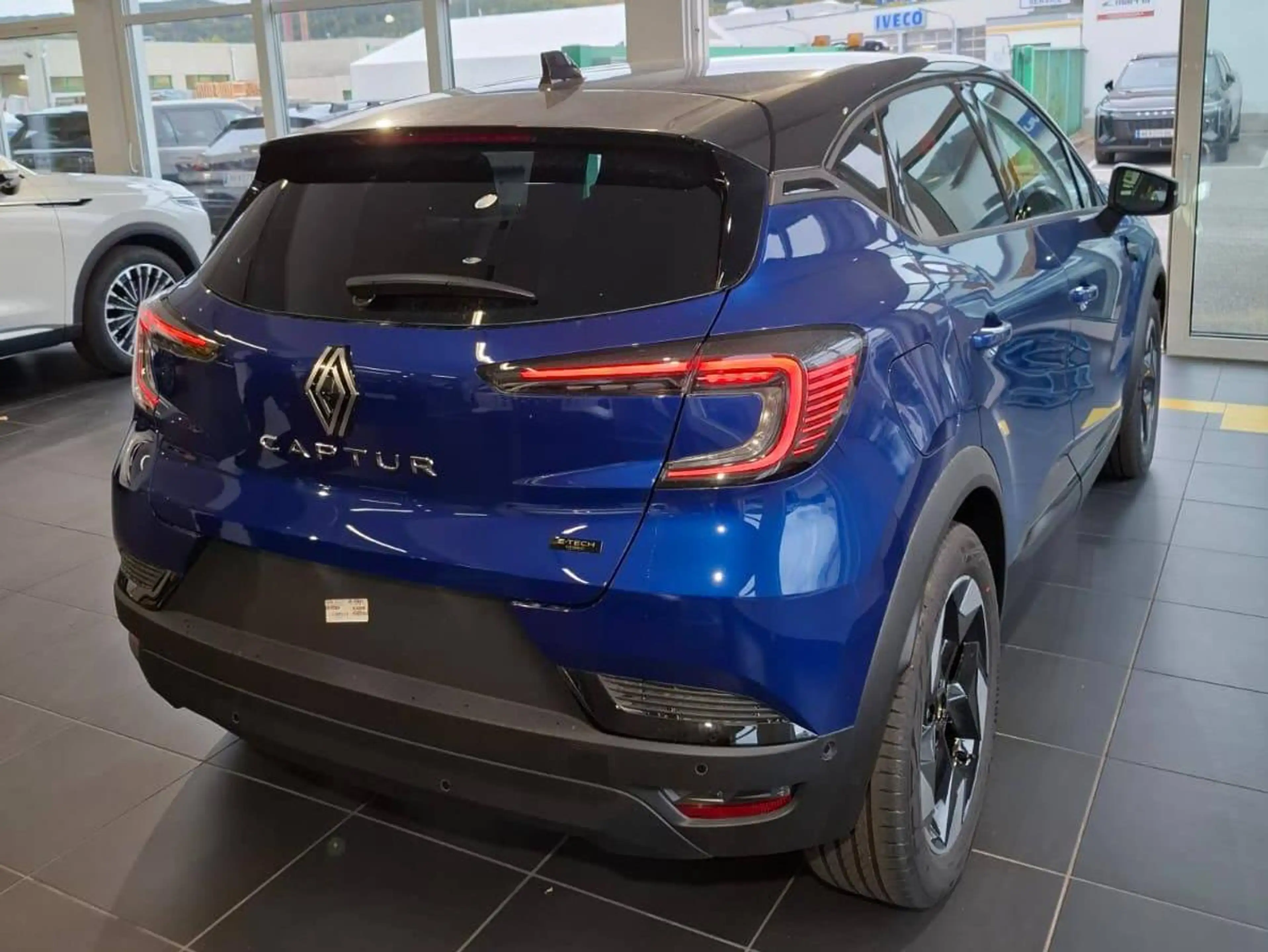Renault Captur Techno TCe 115 (MY26) — photo 4