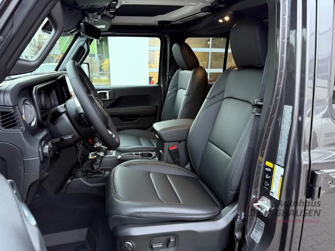 Jeep Wrangler 2026 — фото 10