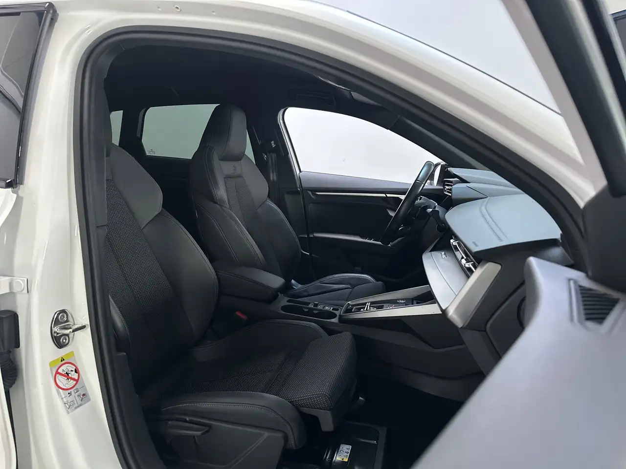 Audi A3 Sportback 30 TFSI S Edition LED Navigatie App-Conn, миниатюра 7