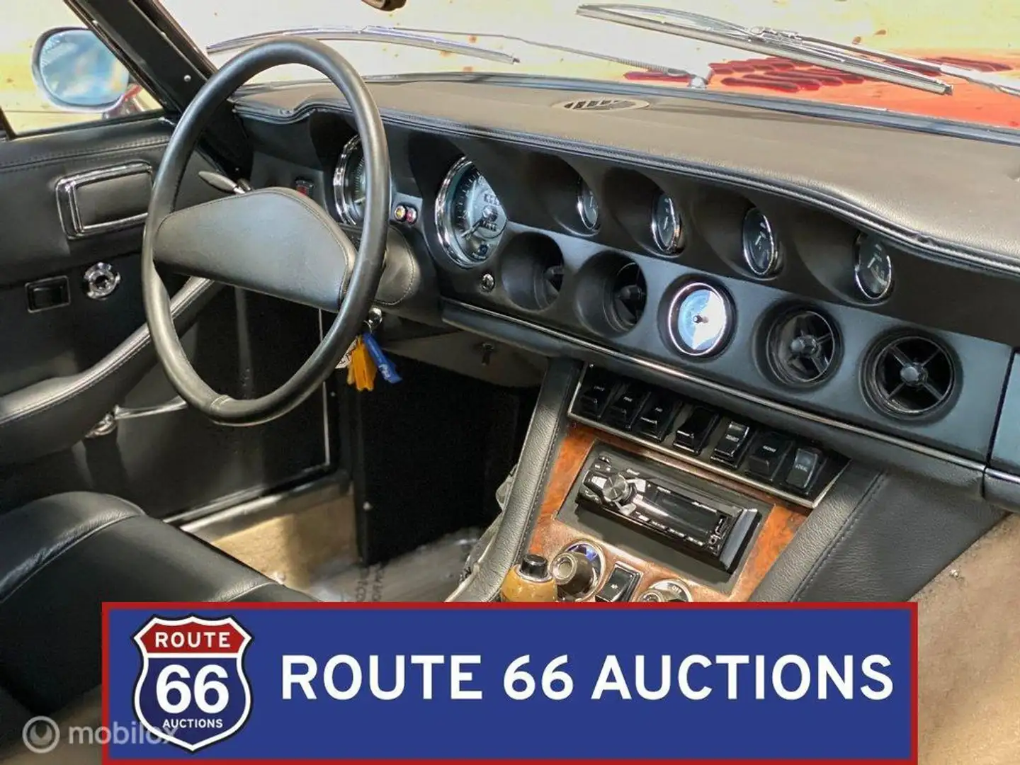 Jensen Interceptor | 1972 | Route 66 Auctions Schwarz - 2