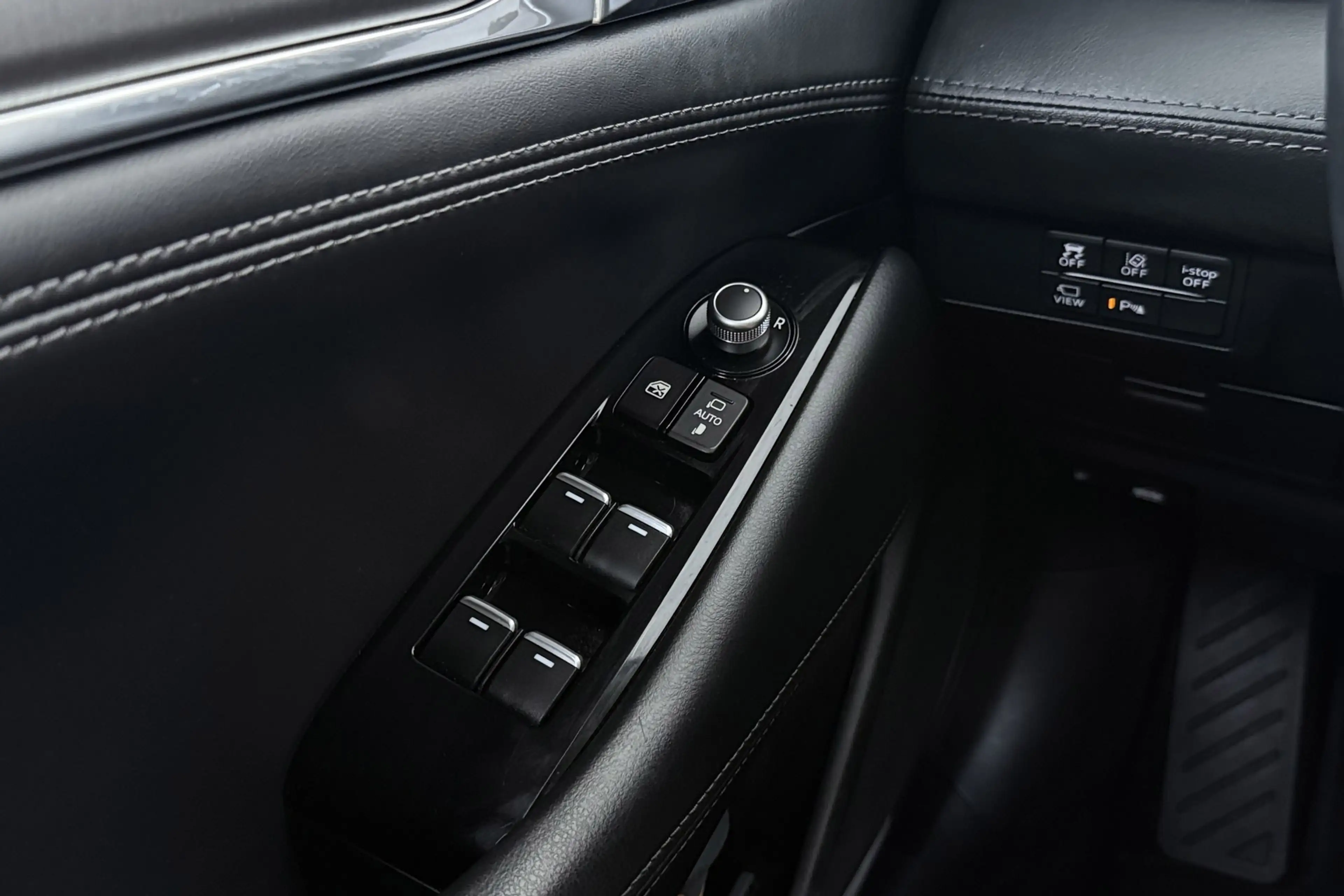 Mazda 6 Sportbreak 2.0 SkyActiv-G 165 Luxury | Trekhaak | — photo 35